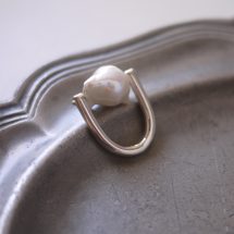 Disorted Pearl Ring | EUREKA FACTORY HEIGHTS