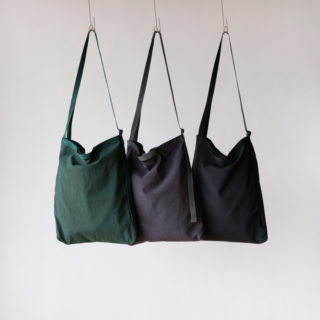 TAS Small Flat Bag | EUREKA FACTORY HEIGHTS