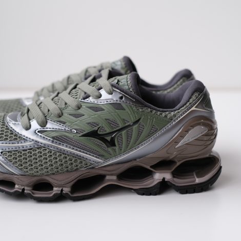 mizuno-2511waveprophecyls